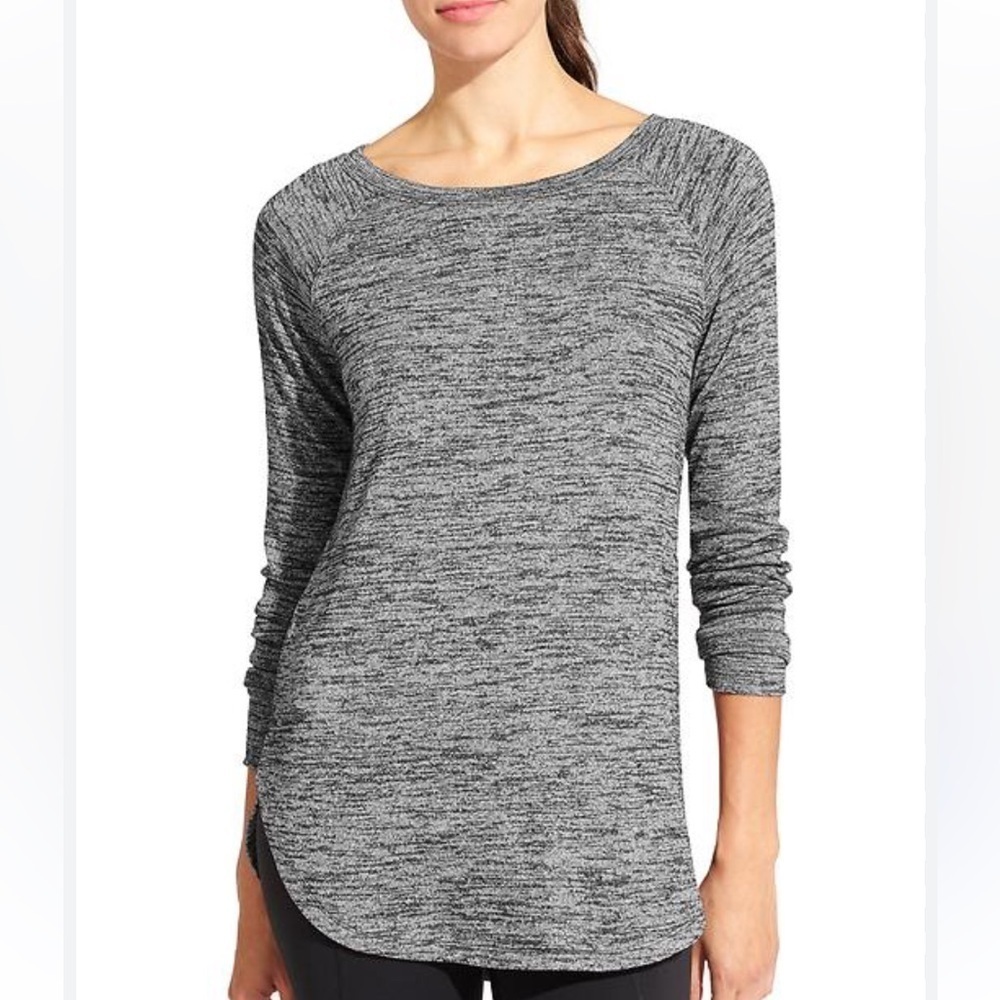 Athleta Womens Pose Marled Tunic Top Sz XS Gray Long Sleeve *O19